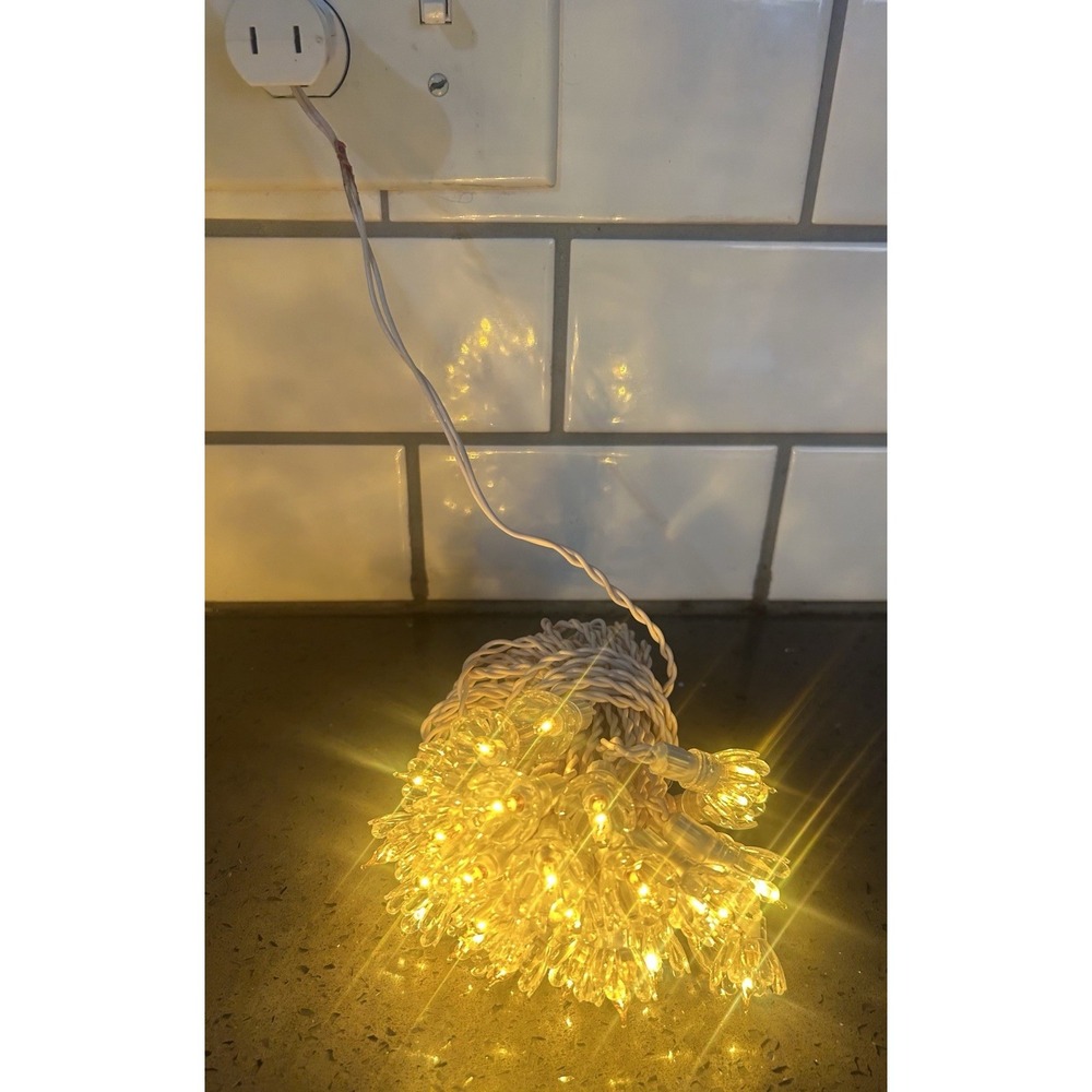 Vintage Holiday String Light Set 35 Lights Tulip  Flower Clear Cover  Yellow